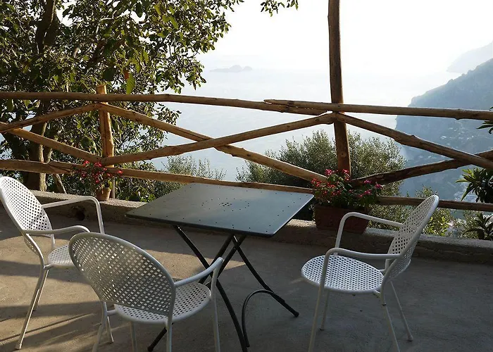 Colle Dell'ara Bed & Breakfast 4*