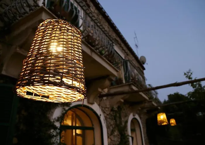 Colle Dell'ara Bed & Breakfast 4*