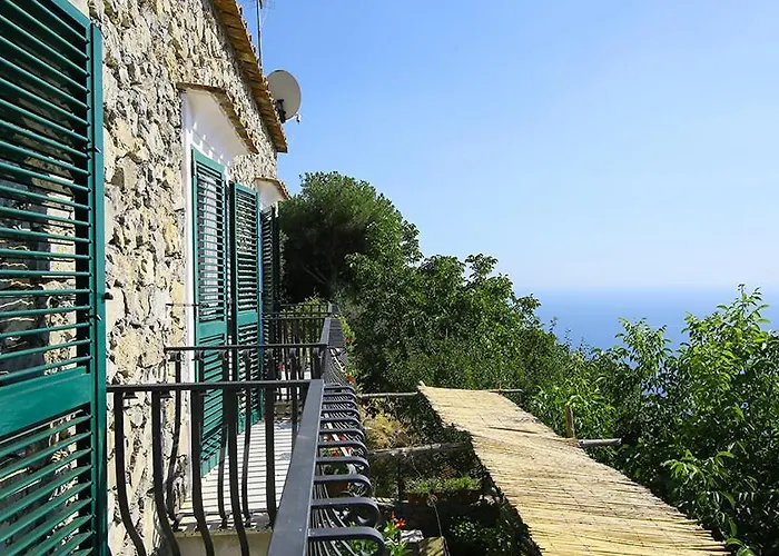 Bed & Breakfast Colle Dell'ara 4*